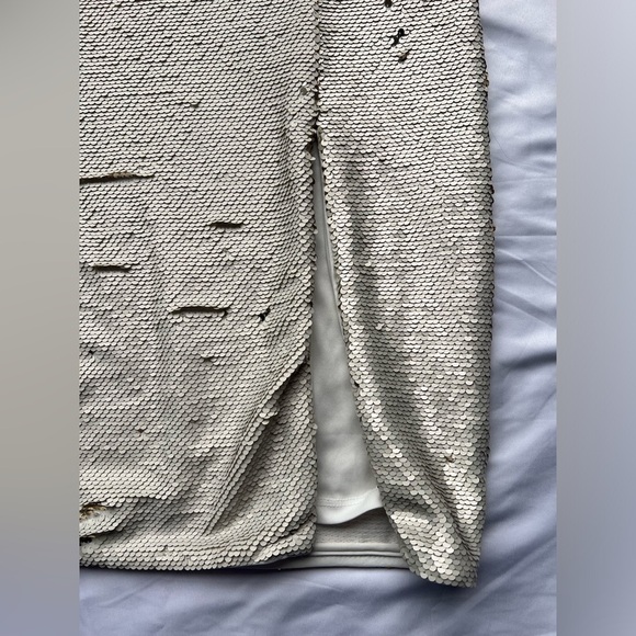 Chelsea & Violet Cream and Gold Flip Sequin Midi Skirt 10 - Picture 6 of 14